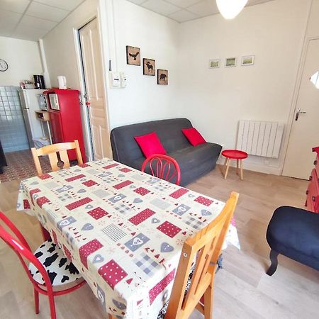 Les 3 Renards, T2 Bis, Parking, Centre Luchon, Casier A Skis, 4 Personnes Bagneres-de-Luchon Exterior photo